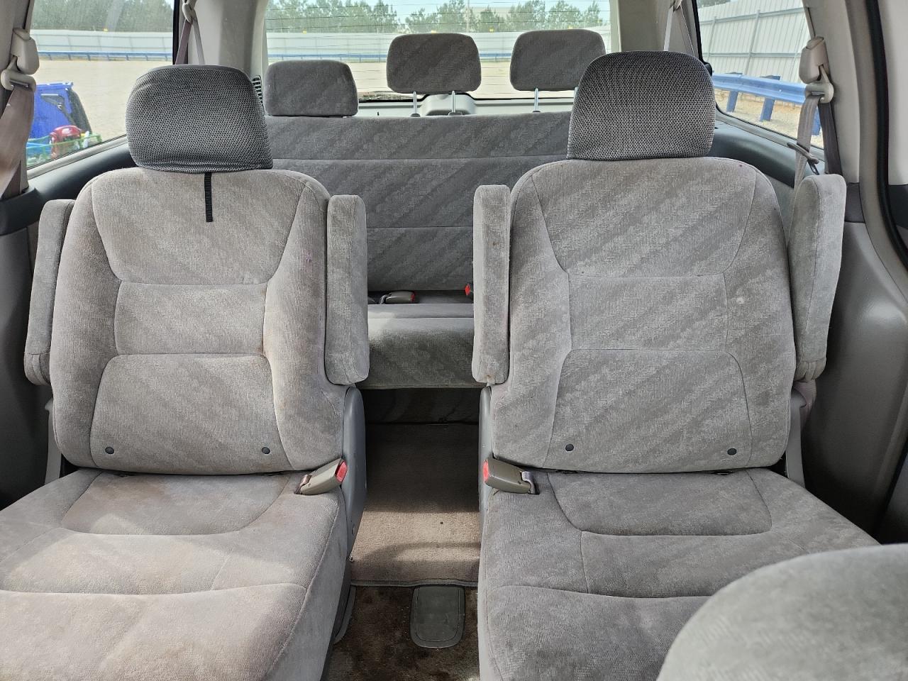2003 Honda Odyssey VIN 5FNRL18663B132456 photo 10