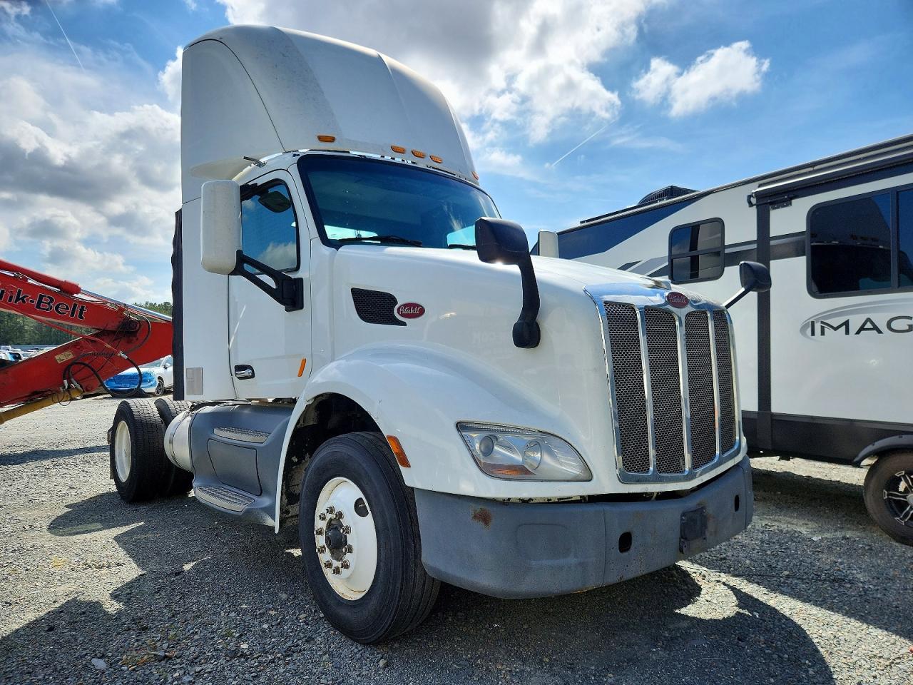 2016 PETERBILT All models VIN 1XPBA48X6GD339474 photo 1