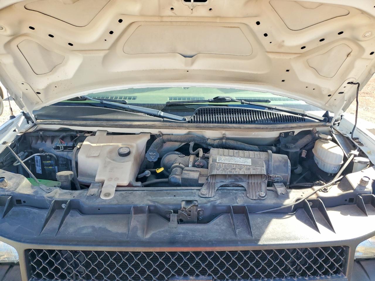 2008 Chevrolet Express VIN 1GCGG25C781136351 photo 11