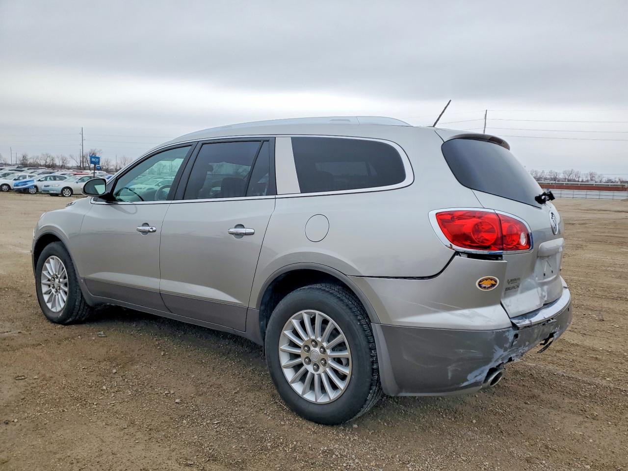2008 BUICK Enclave VIN 5GAER23768J227135 photo 2