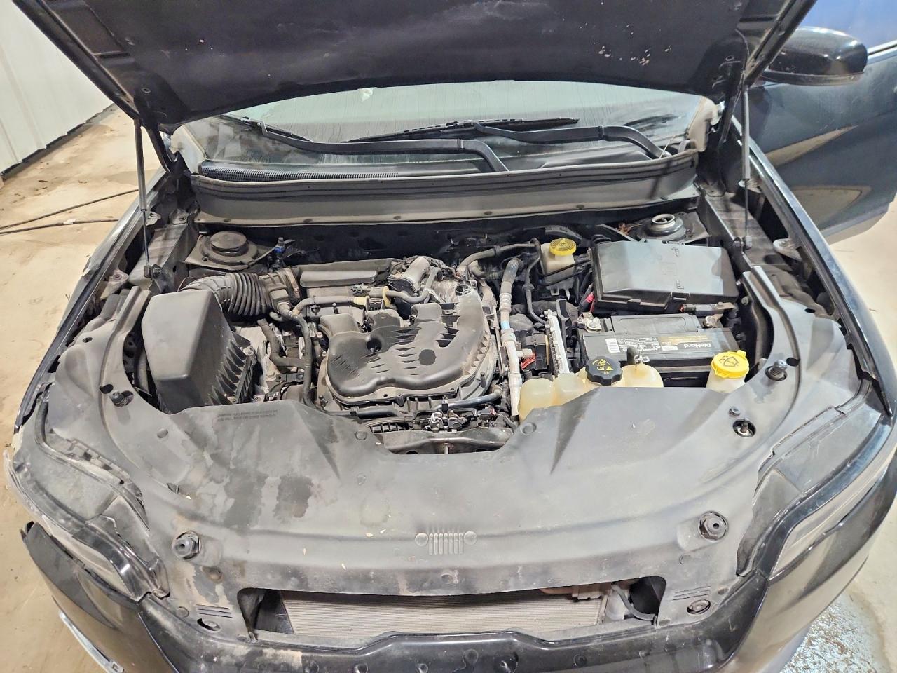 2019 Jeep Grand cher VIN 1C4PJMDX3KD303649 photo 12