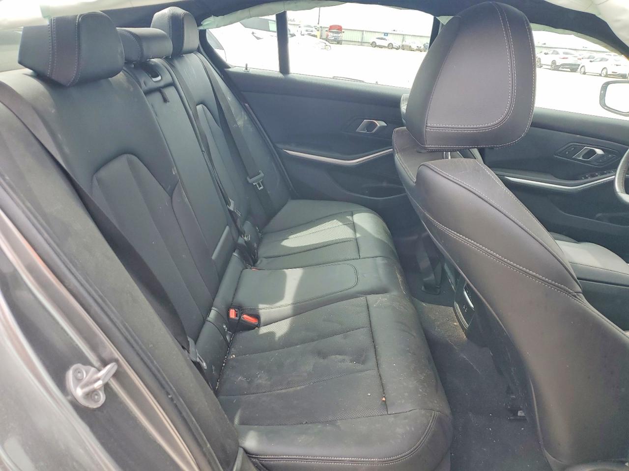 2024 BMW 3 series VIN 3MW69FF01R8D92674 photo 10