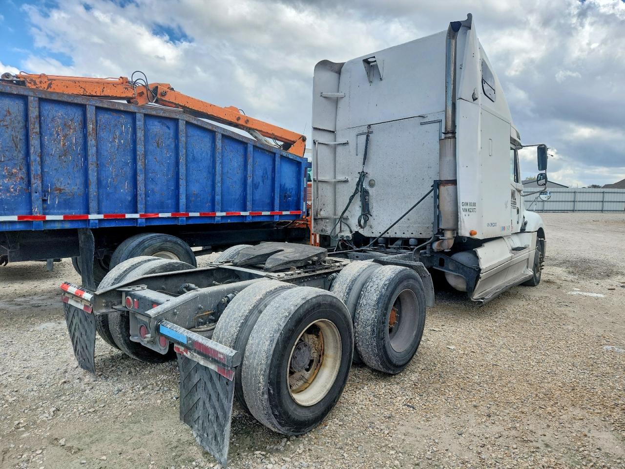 2003 FREIGHTLINER All other VIN 1FUJA6CG93PK23073 photo 4