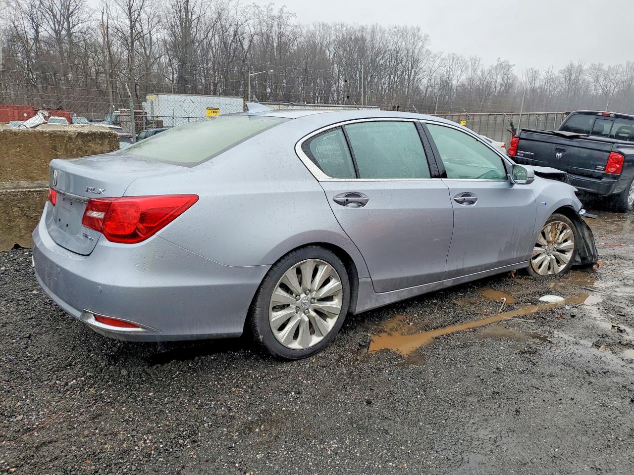 2016 Acura RLX VIN JH4KC2F9XGC000354 photo 3