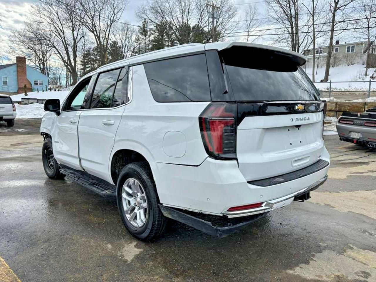 2025 Chevrolet Tahoe VIN 1GNS6NRD0SR327465 photo 2