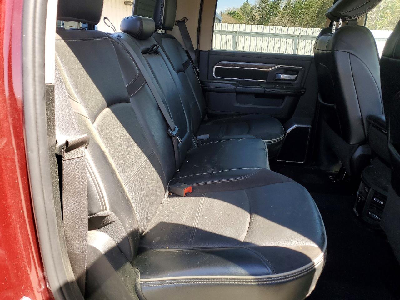2021 Ram 2500 VIN 3C6UR5FJ1MG654423 photo 10