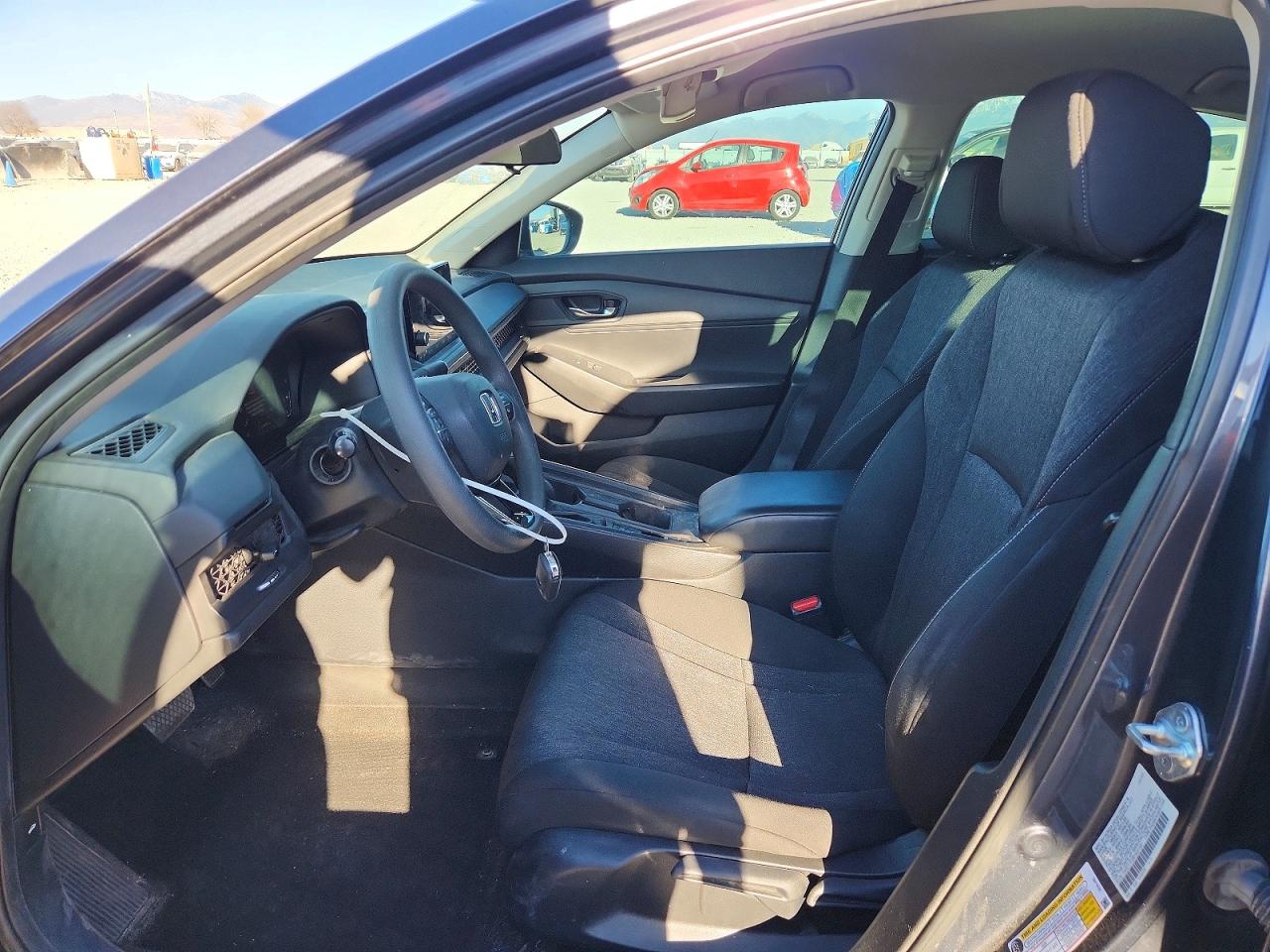 2023 HONDA Accord VIN 1HGCY1F29PA021441 photo 7