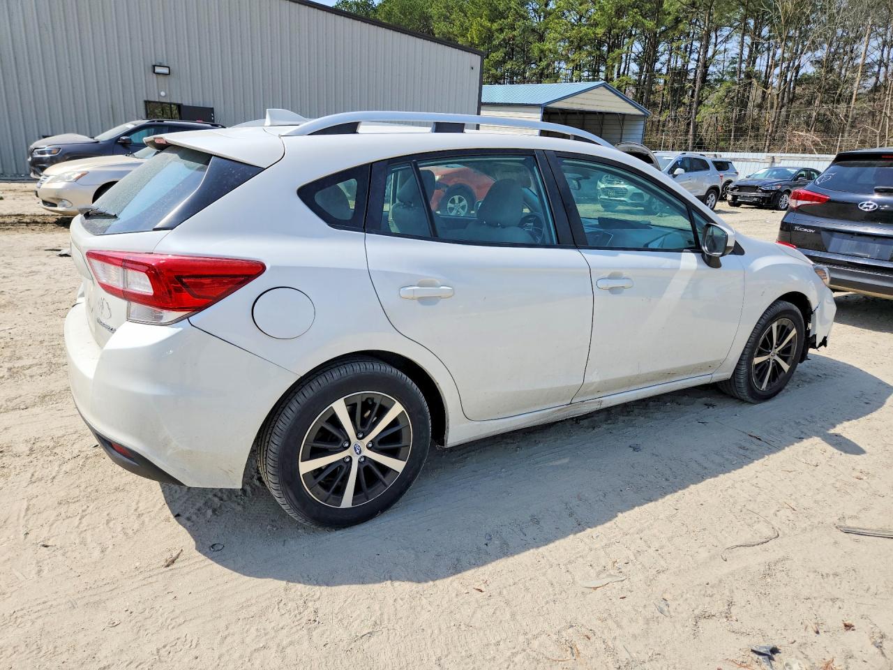 2019 Subaru Impreza VIN 4S3GTAD66K3731687 photo 3