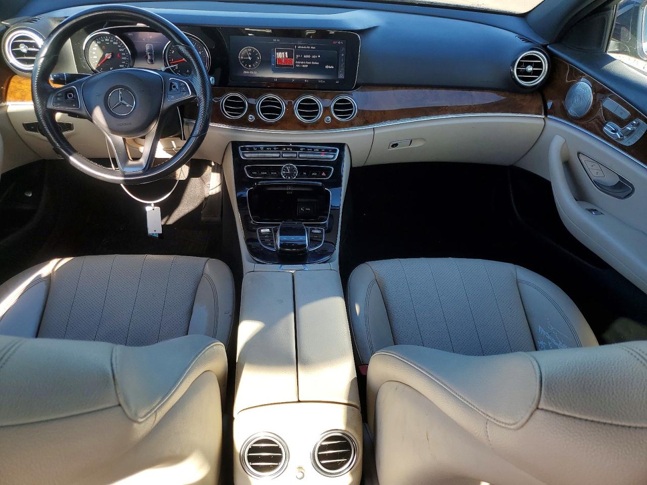 2017 Mercedes-Benz E-class VIN WDDZF4KB0HA047536 photo 8