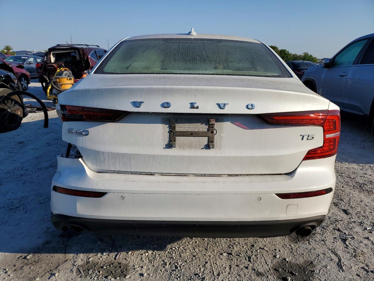 2020 Volvo S60 VIN 7JR102FKXLG047736 photo 6