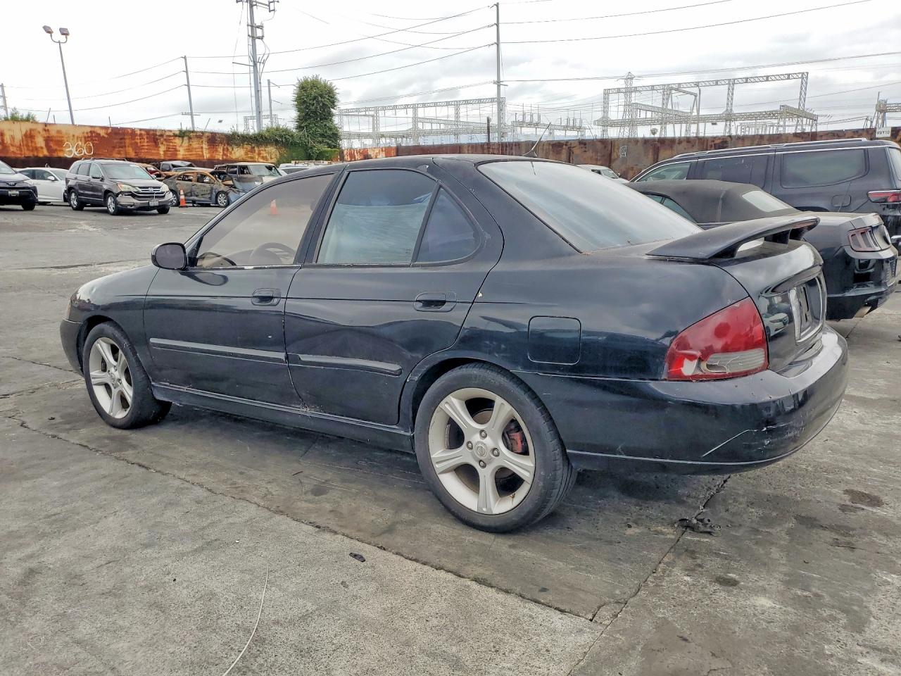 2002 NISSAN Sentra VIN 3N1AB51D72L711460 photo 2