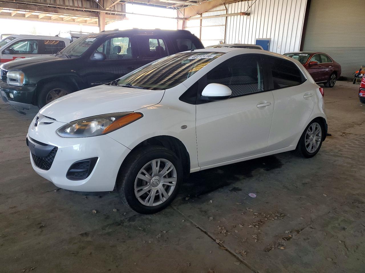2011 Mazda 2 VIN JM1DE1HZ2B0130635 photo 1