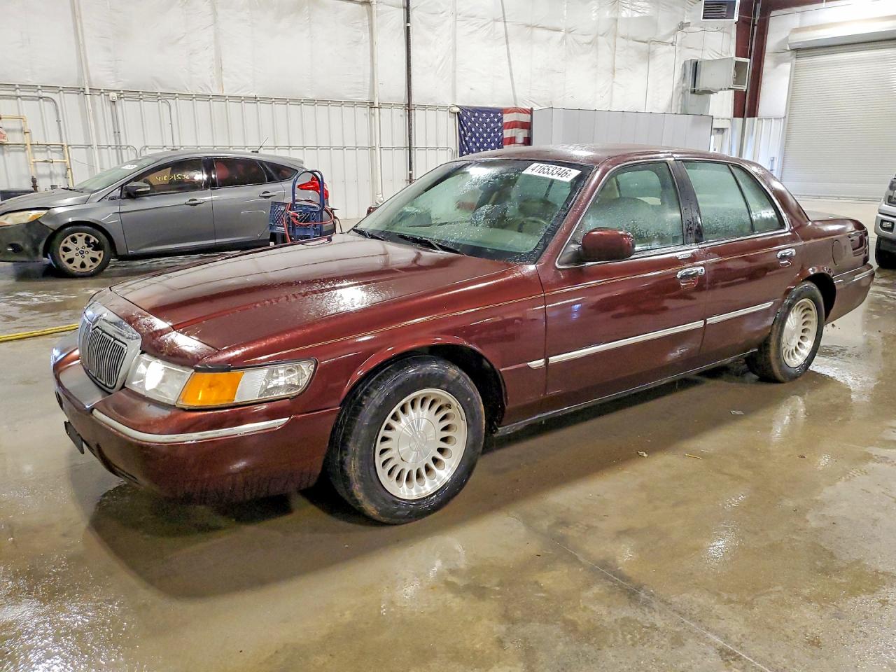 2001 MERC Grand marquis VIN 2MEFM75W41X621330 photo 1