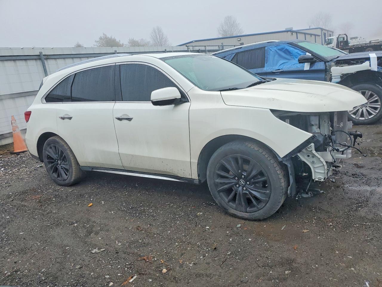 2017 Acura Mdx VIN 5FRYD4H88HB030531 photo 4