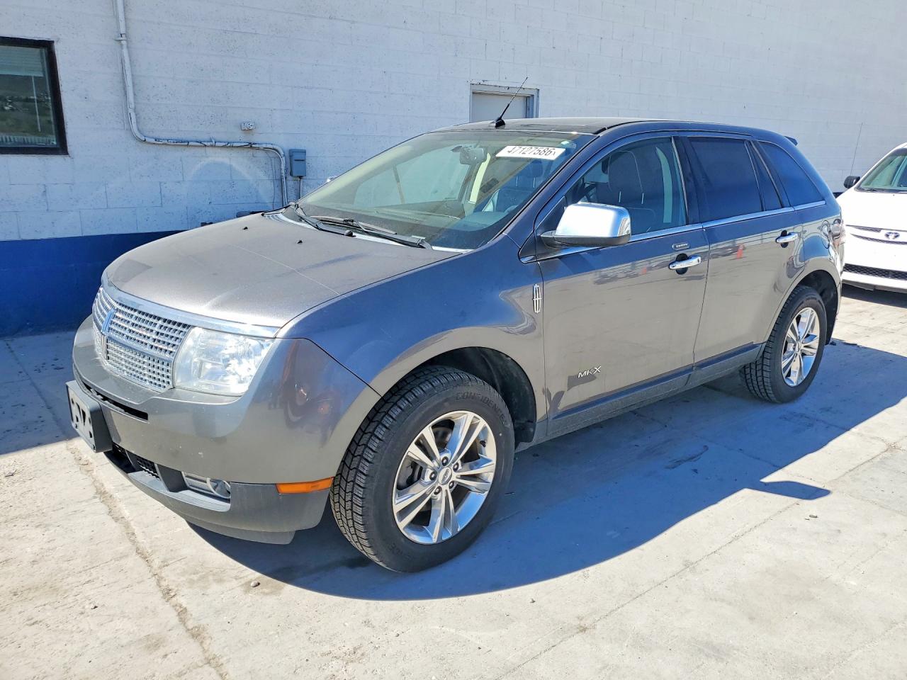 2010 LINCOLN Mkx VIN 2LMDJ8JC2ABJ21604 photo 1