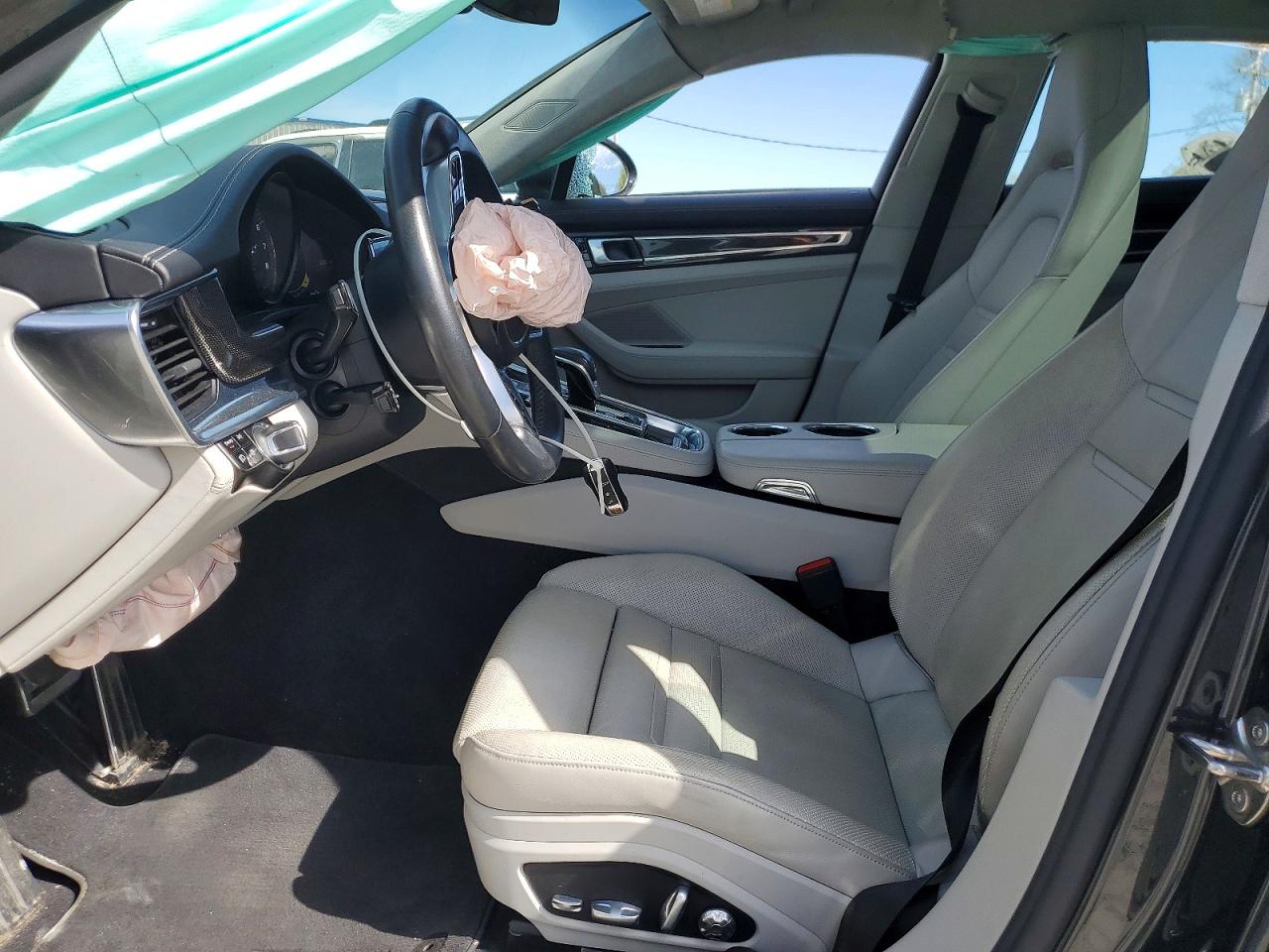2018 Porsche Panamera VIN WP0AF2A79JL141336 photo 7