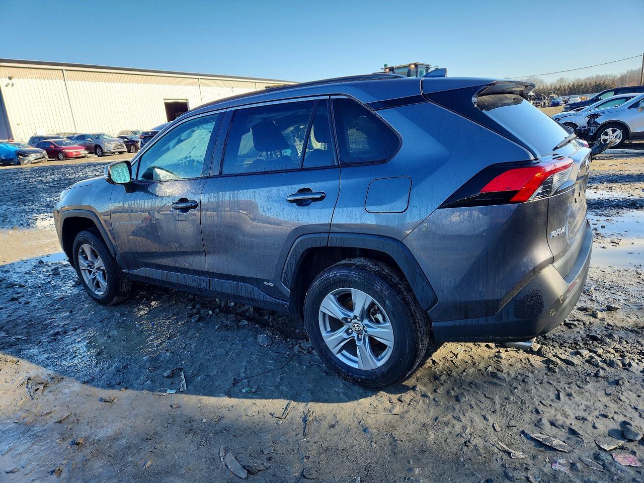 2024 Toyota Rav4 VIN 4T3RWRFV1RU116412 photo 2