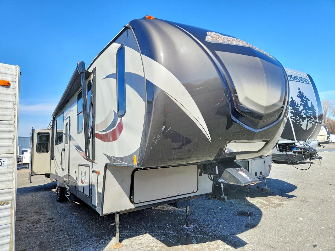 2016 KEYSTONE Sprinter VIN 4YDF35321G1532029 photo 1