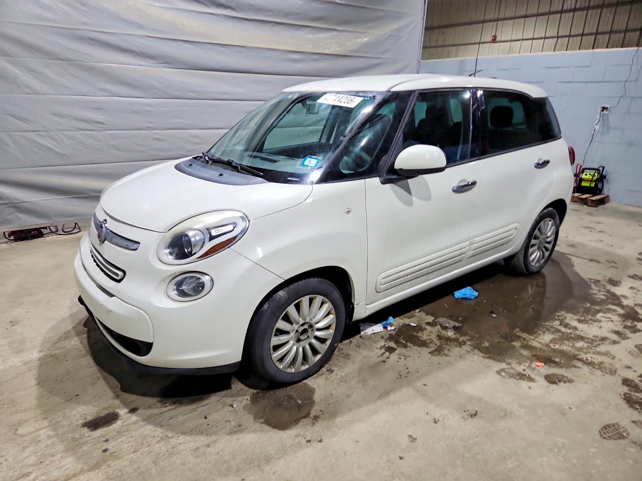 2014 Fiat 500 VIN ZFBCFABH9EZ028437 photo 1