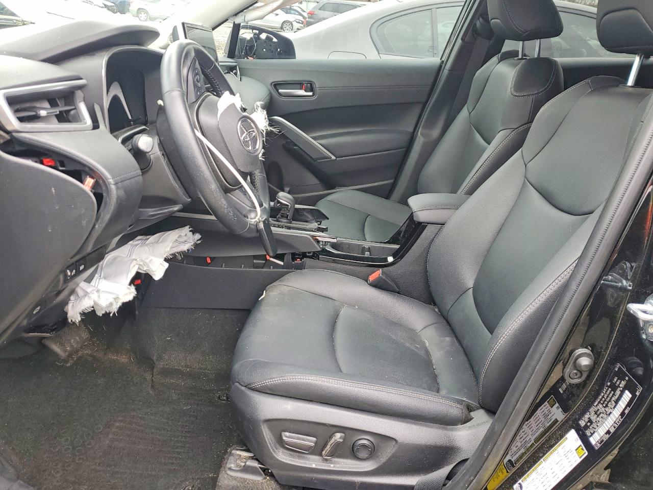 2023 Toyota Corolla cr VIN 7MUDAABG2PV063421 photo 7