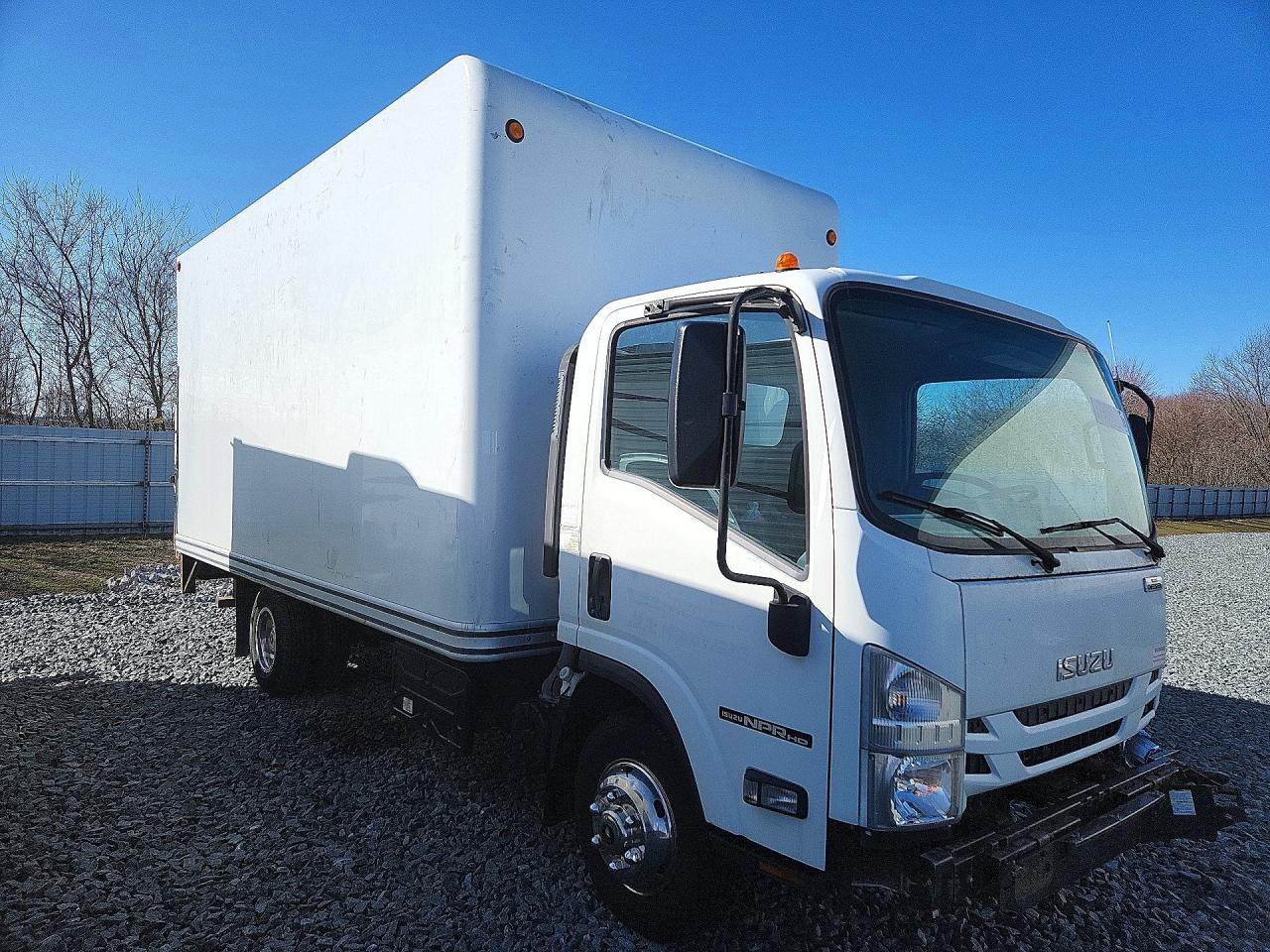 2017 Isuzu Npr hd VIN JALC4W160H7002193 photo 4
