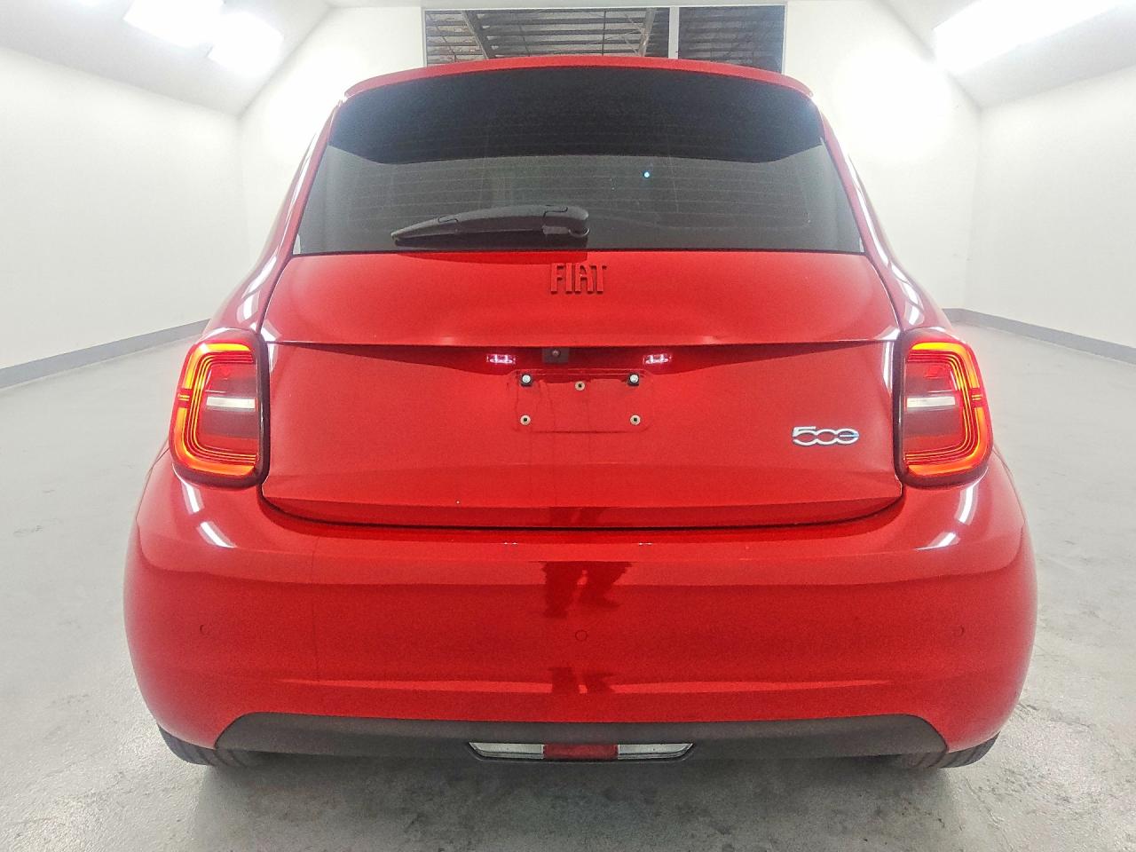 2024 Fiat 500 VIN ZFAFFAA48RX214326 photo 6