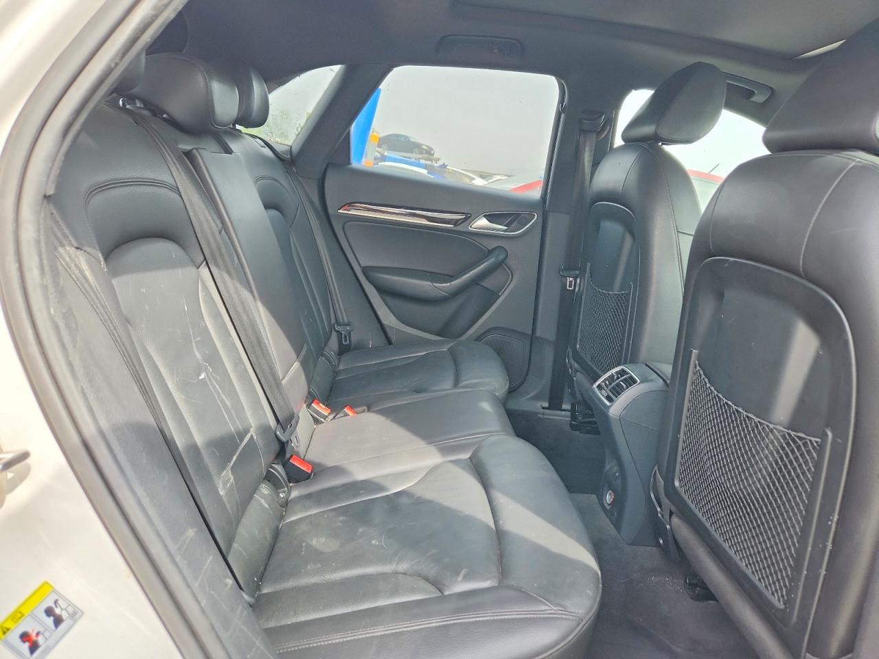 2016 Audi Q3 VIN WA1BFCFS3GR011026 photo 11