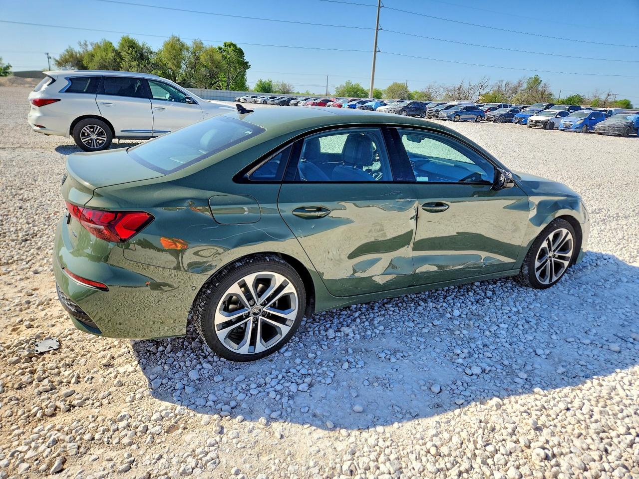 2025 Audi A3 VIN WAUHUDGY3SA071133 photo 3