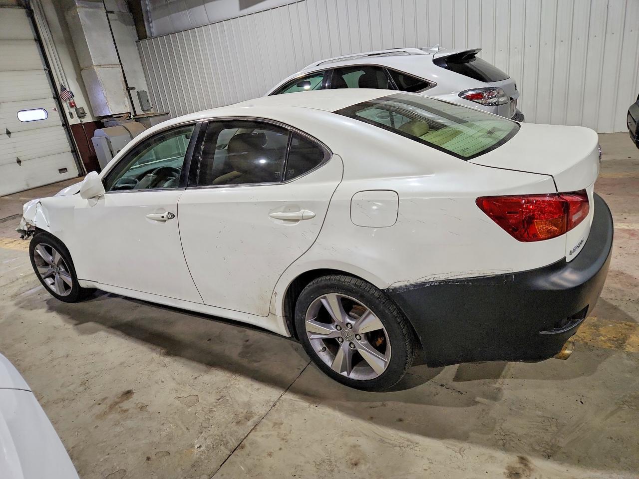 2006 LEXUS Is VIN JTHCK262662005632 photo 2