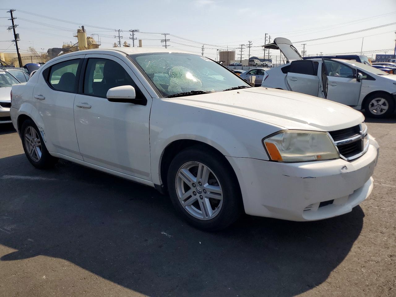 2010 Dodge Avenger VIN 1B3CC1FBXAN236342 photo 4