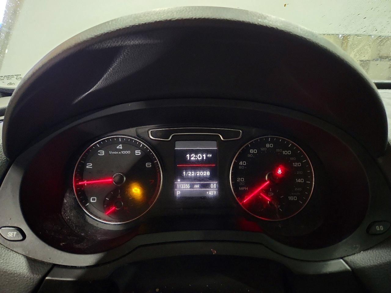 2015 Audi Q3 VIN WA1GFCFSXFR011514 photo 9