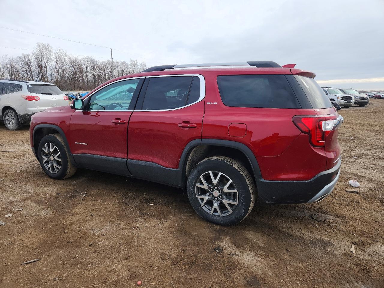 2021 GMC Acadia VIN 1GKKNRLS0MZ125551 photo 2