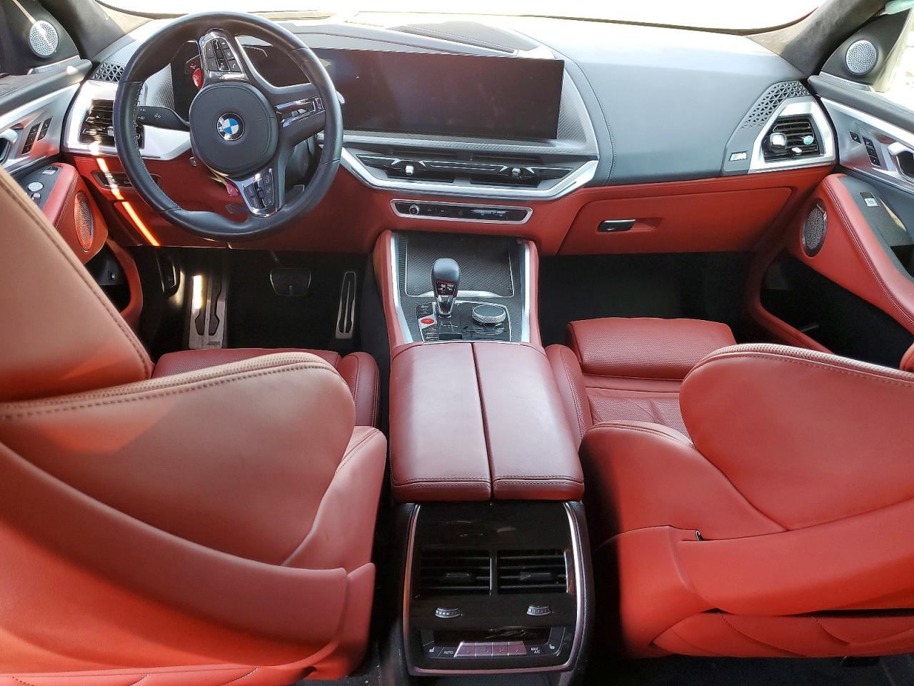 2024 BMW Xm VIN 5YM23CS08R9W83614 photo 8