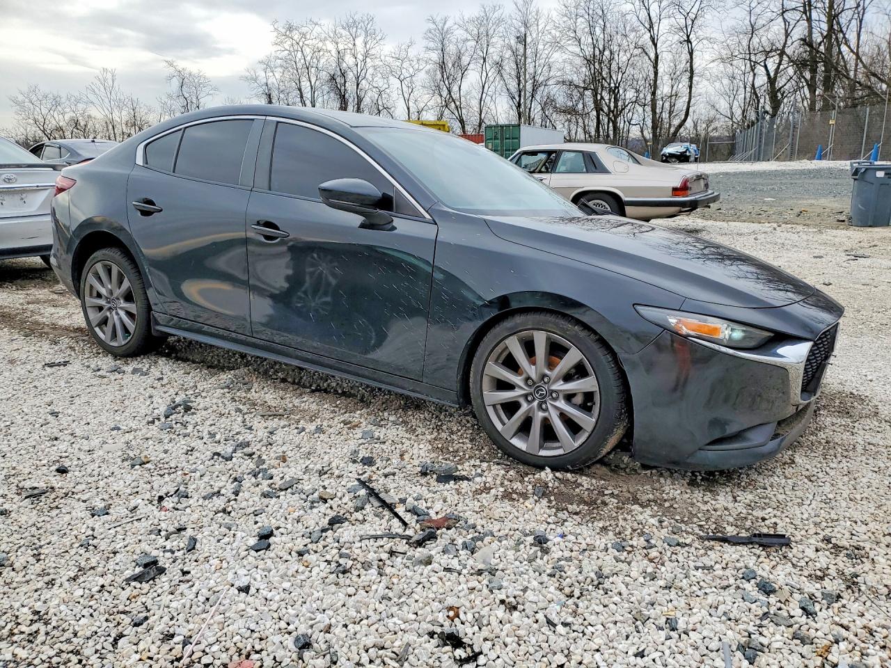 2021 MAZDA 3 VIN JM1BPABL7M1322572 photo 4