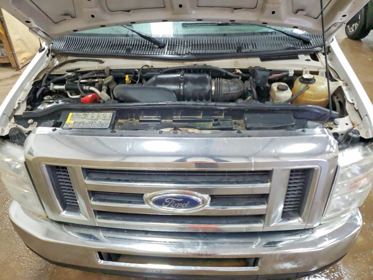 2008 Ford Econoline VIN 1FDNE31L98DA30180 photo 12