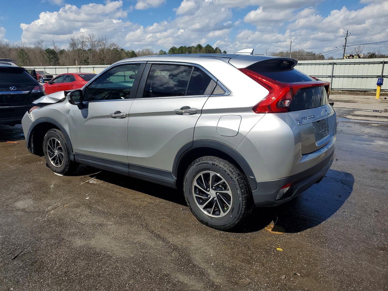 2020 Mitsubishi Eclipse c VIN JA4AT3AA9LZ026336 photo 2