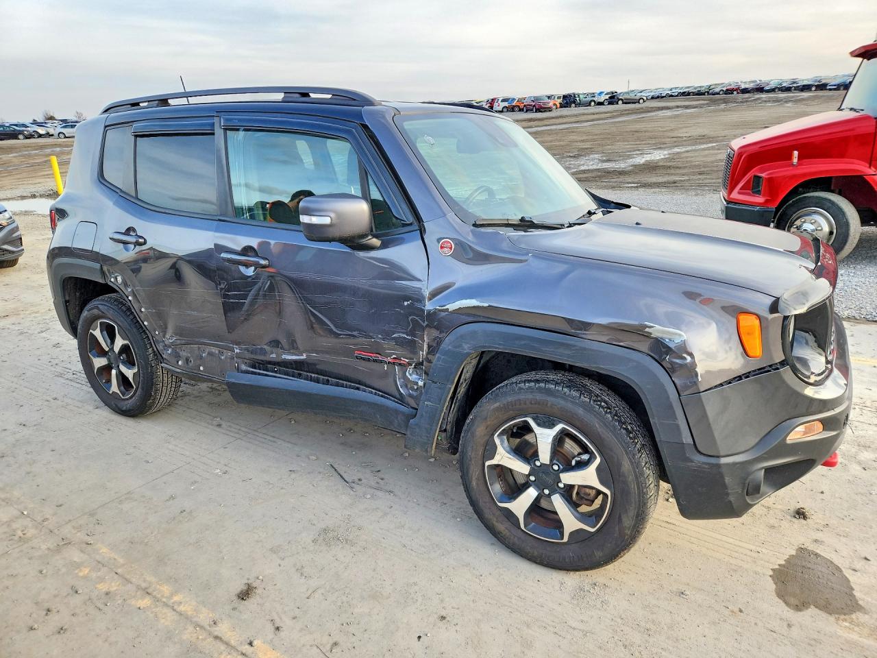 2021 Jeep Renegade VIN ZACNJDC14MPM36037 photo 4
