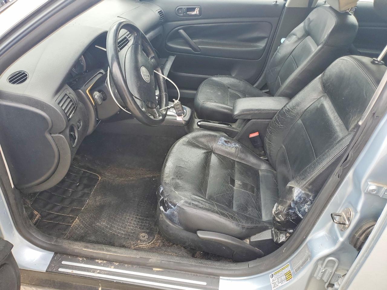 2004 Volkswagen Passat VIN WVWPD63BX4P040540 photo 7