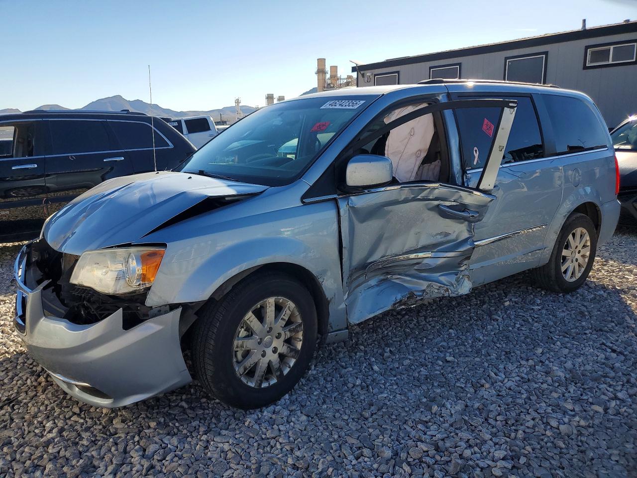 2013 Chrysler Minivan VIN 2C4RC1BG5DR540339 photo 1