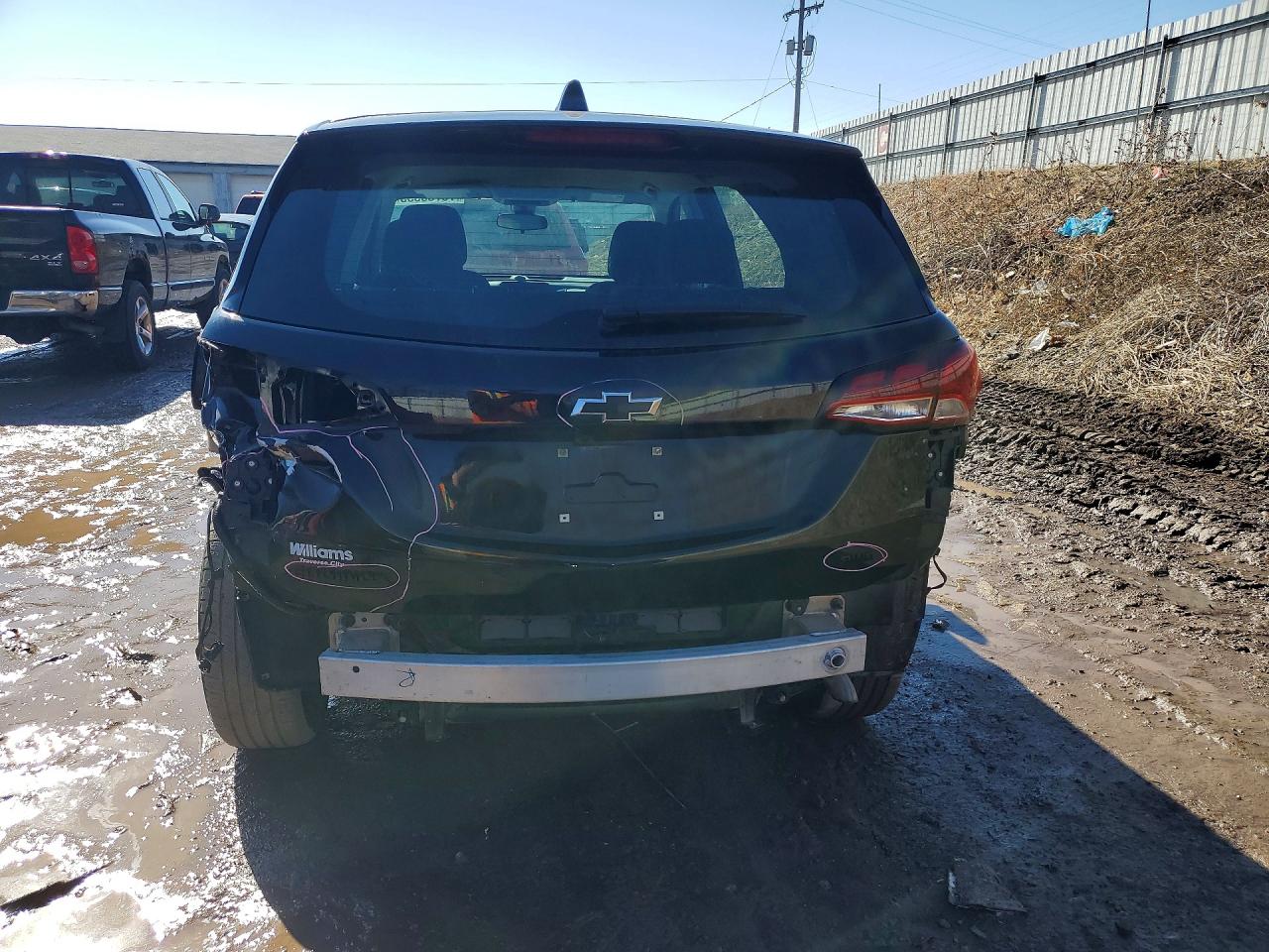 2024 Equinox VIN 3GNAXSEG7RL165410 photo 6