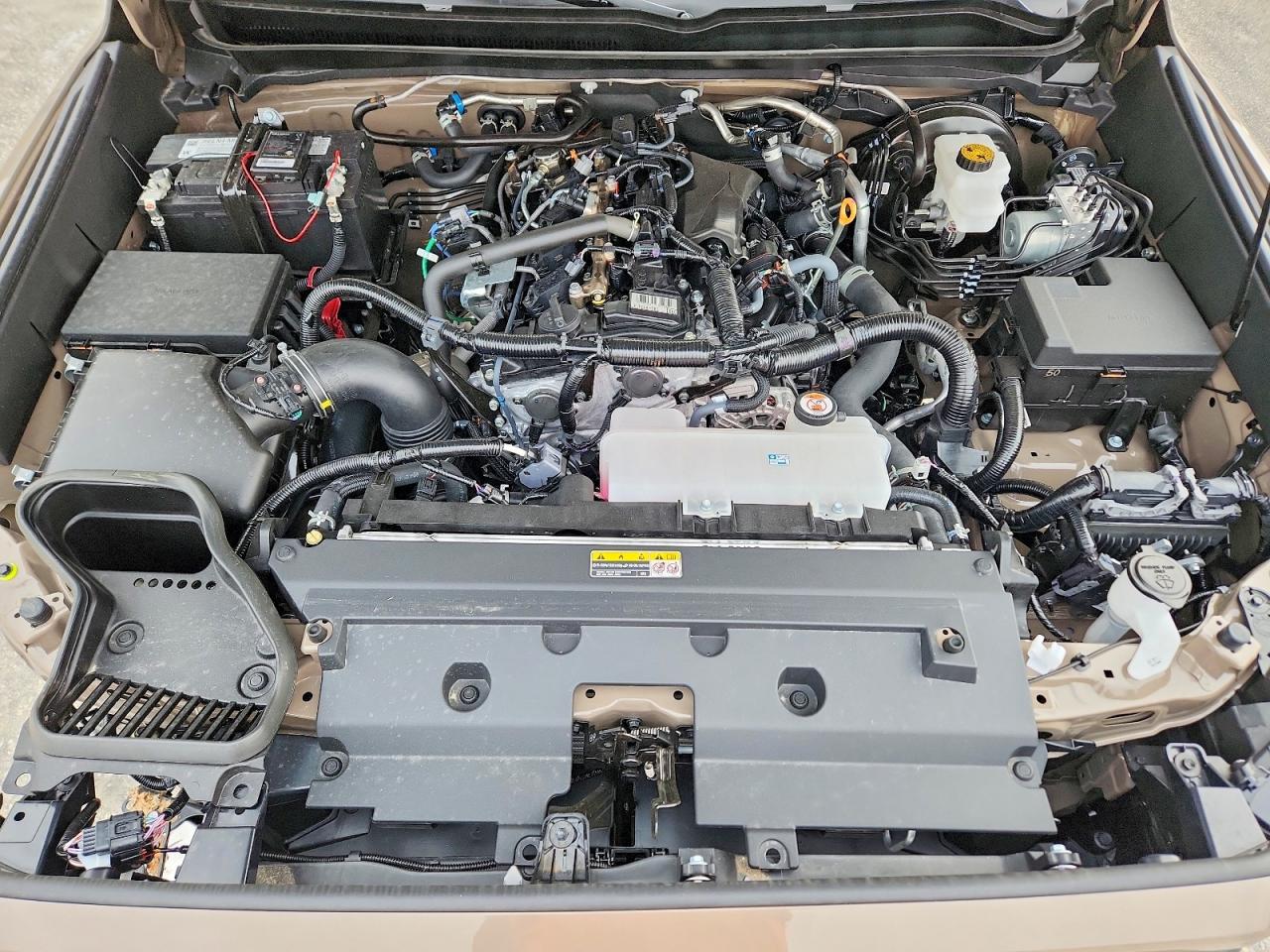 2026 Toyota Tacoma VIN 3TMLB5JN9TM219927 photo 11