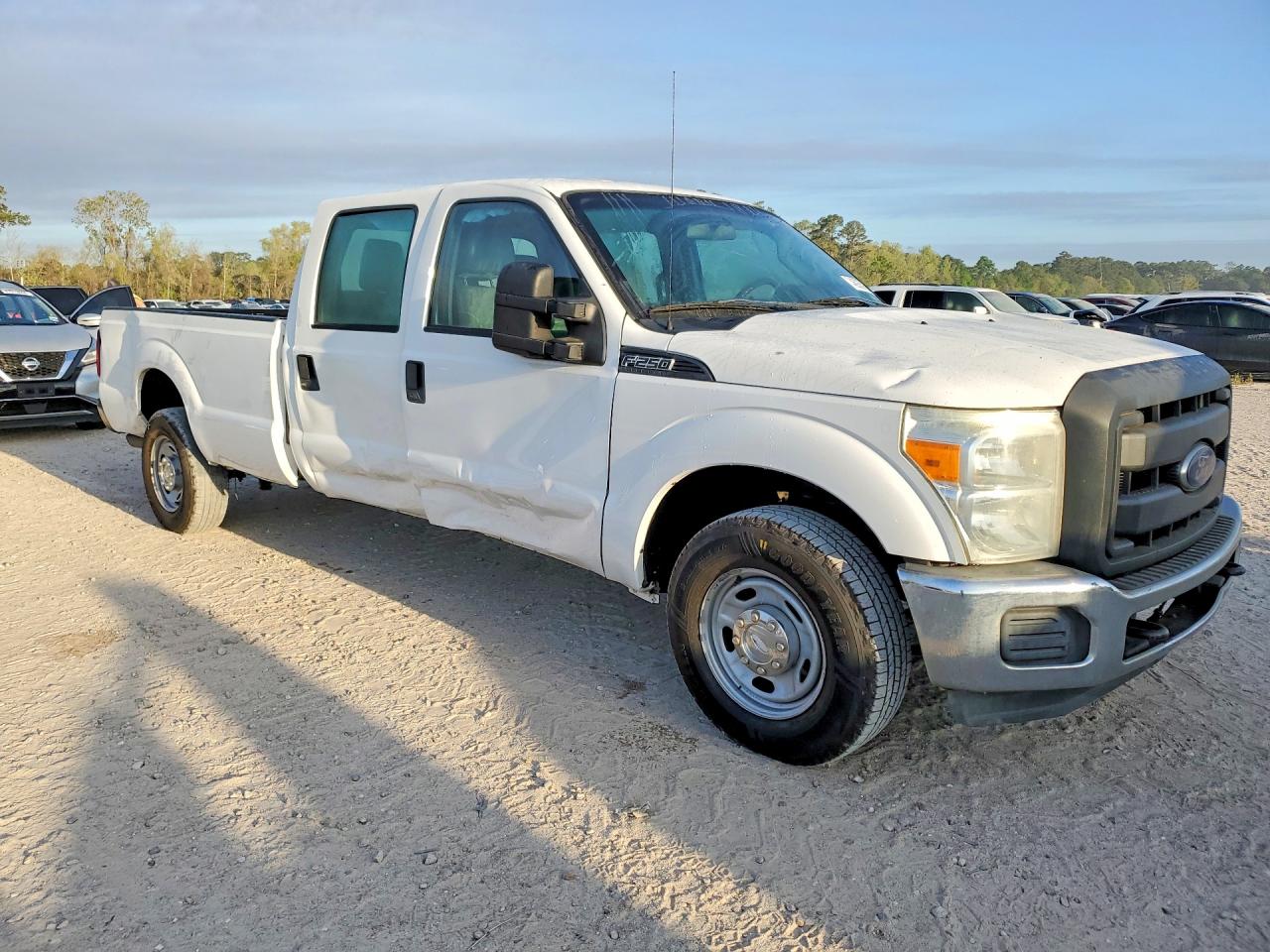 2014 Ford F250 VIN 1FT7W2A61EEA58964 photo 4