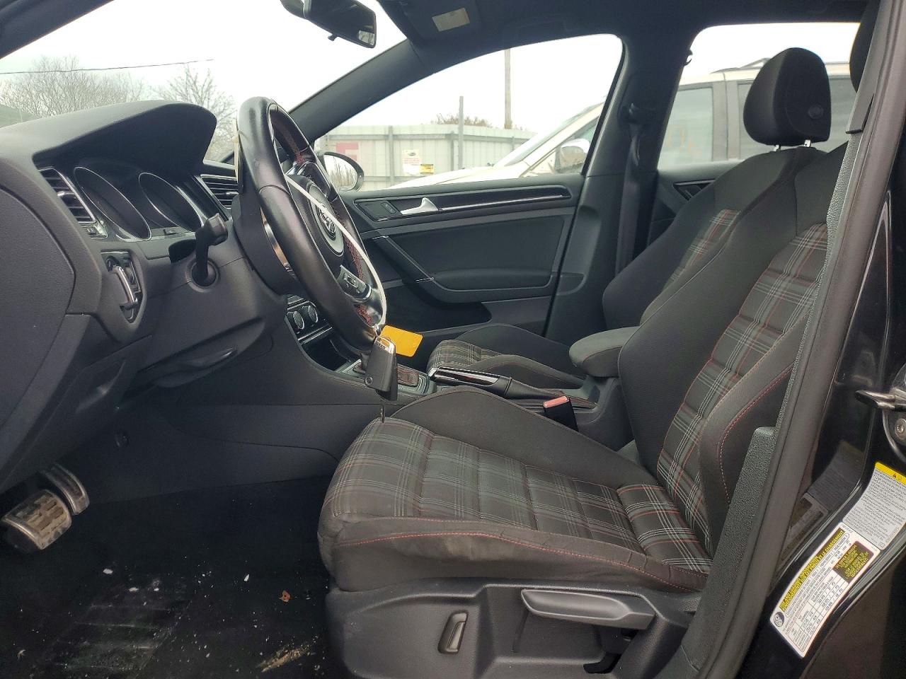2015 Volkswagen Gti VIN 3VW4T7AU0FM051522 photo 7