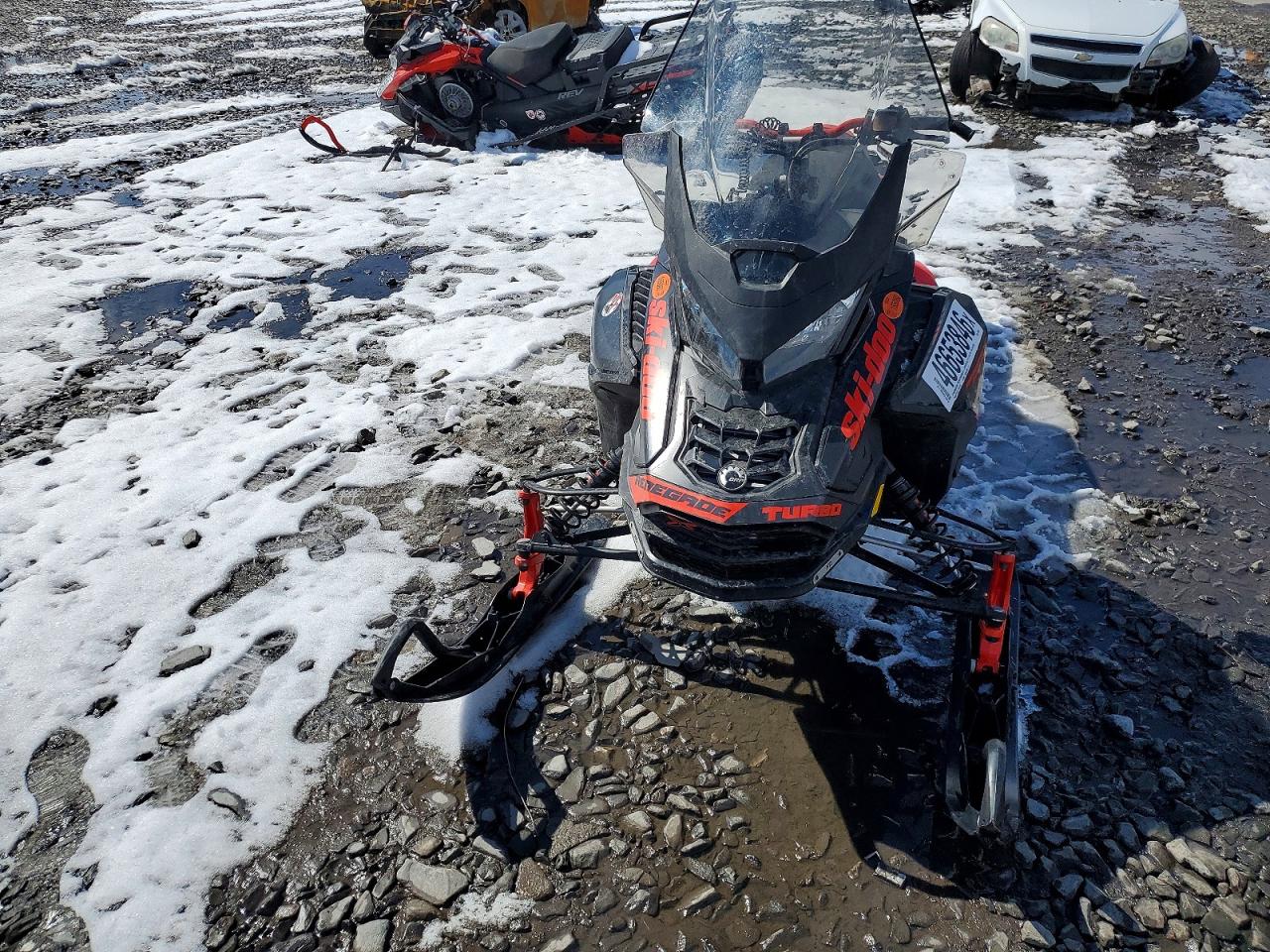 2020 SKI Renegade VIN 2BPSDSLK4LV000011 photo 9