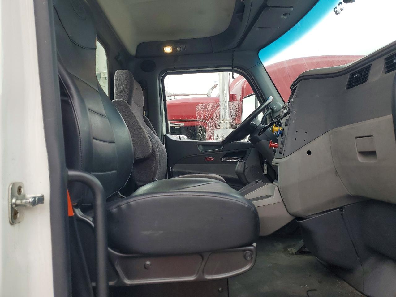 2016 PETERBILT All other VIN 1XPBA48X9GD354423 photo 5