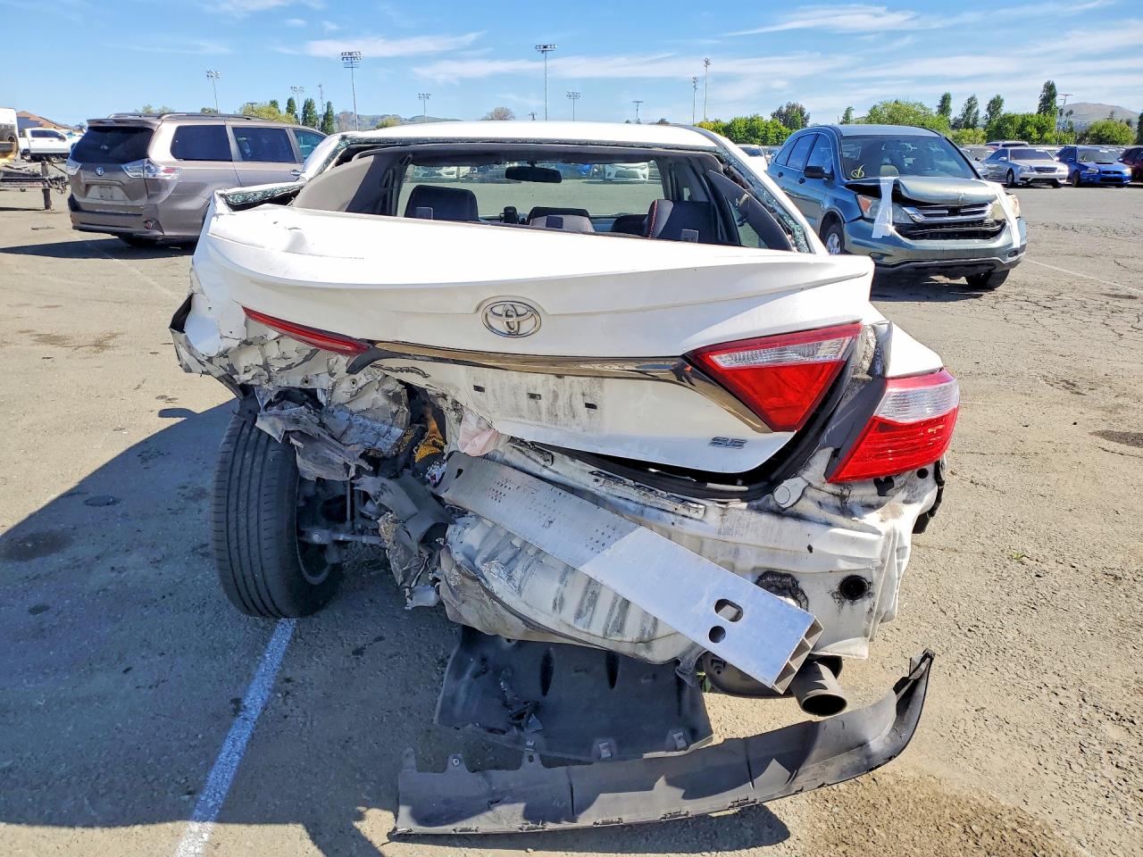 2016 TOYT Camry VIN 4T1BF1FK4GU189286 photo 6