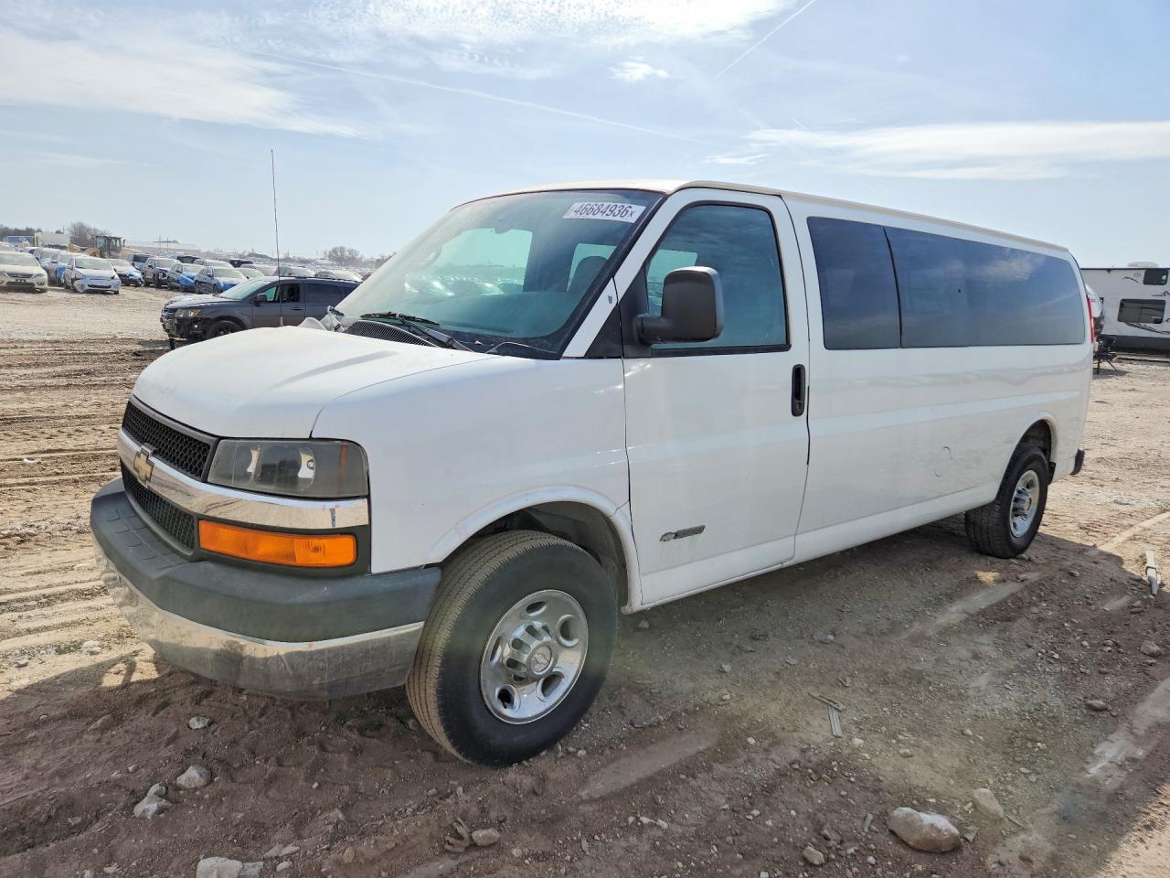 2007 CHEV Express VIN 1GAHG39U371166676 photo 1