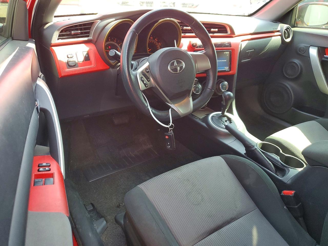2016 Scion Tc VIN JTKJF5C74GJ016272 photo 8