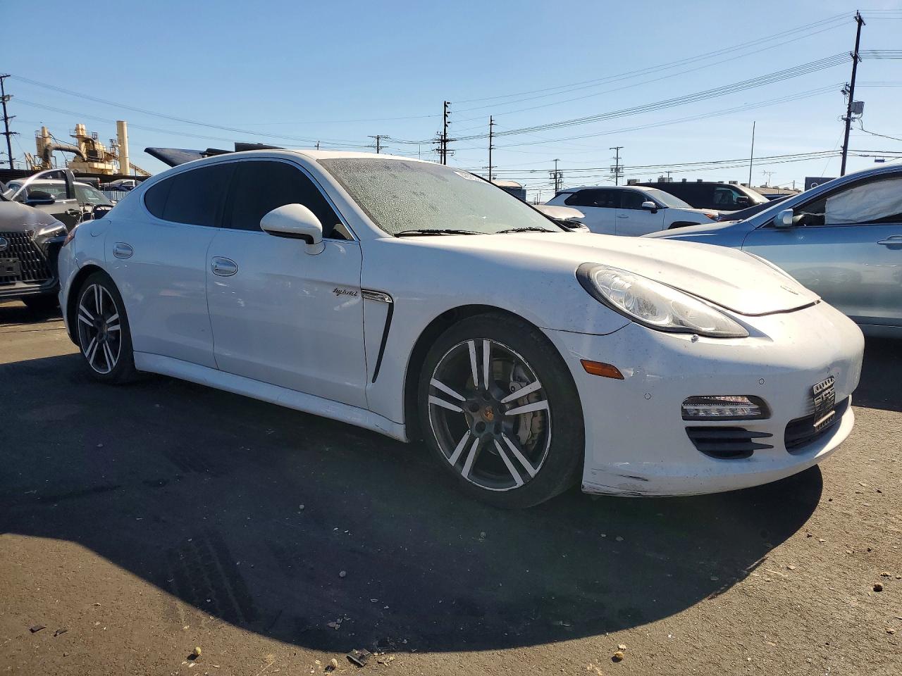 2013 PORSCHE Panamera VIN WP0AD2A70DL045332 photo 4