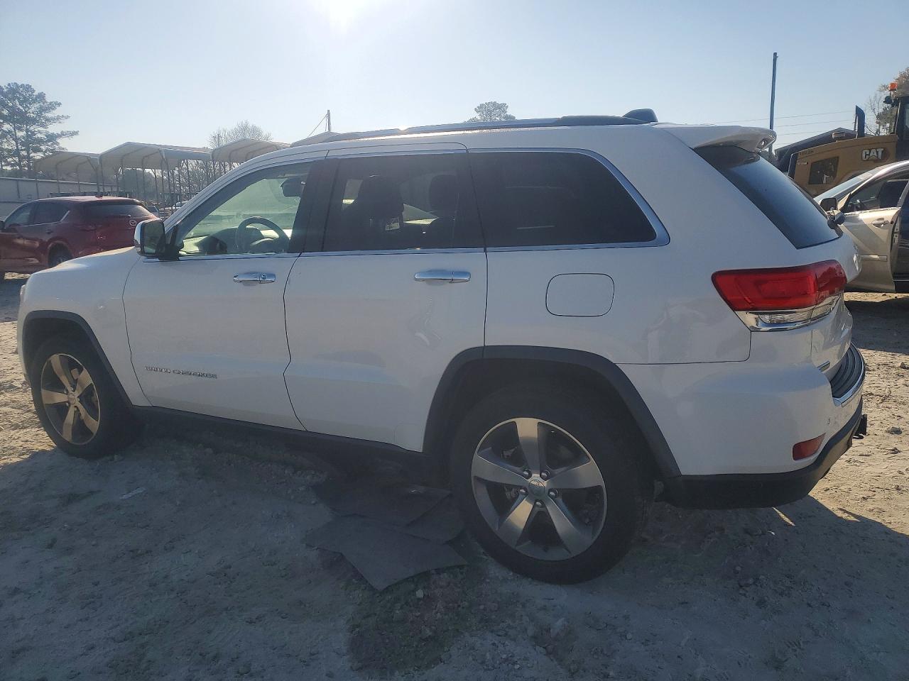2014 Jeep Grand cher VIN 1C4RJEBM8EC581416 photo 2